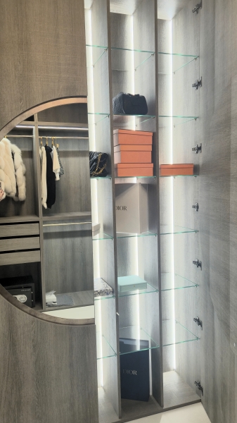 HMK Nábytok zákazkové stolárstvo