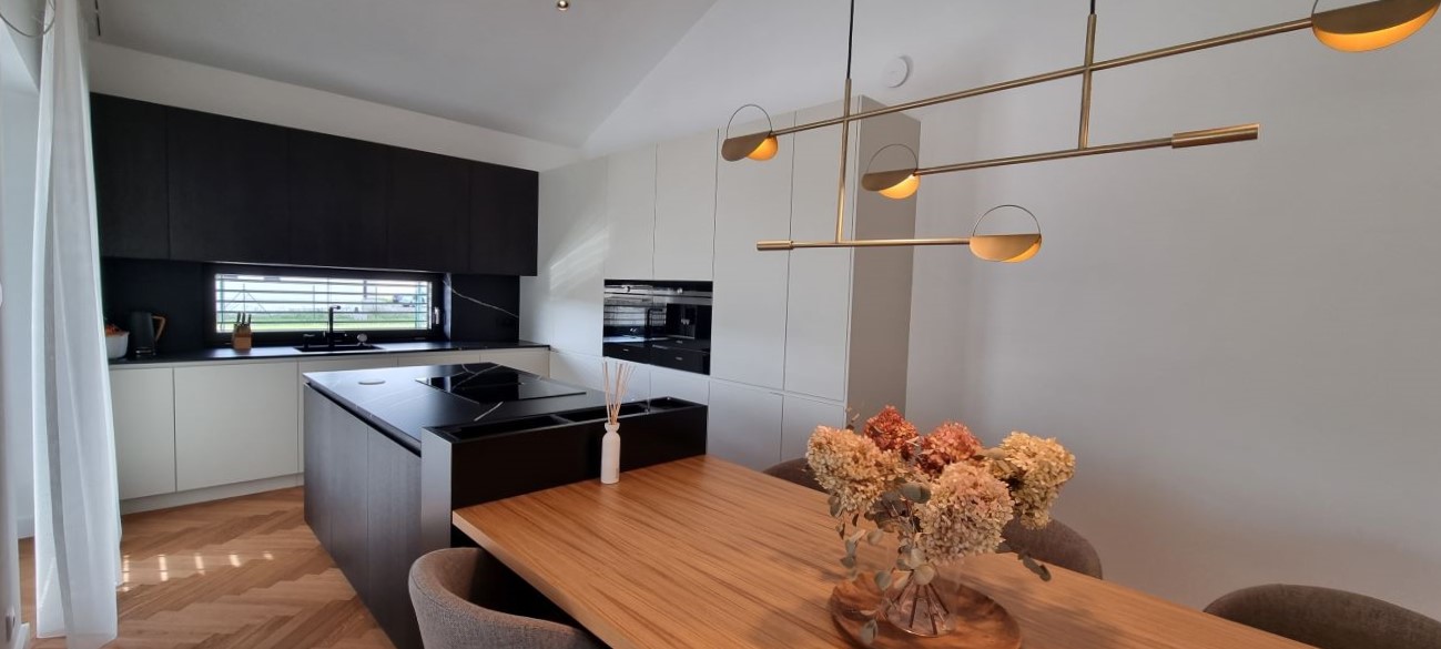 HMK Nábytok zákazkové stolárstvo